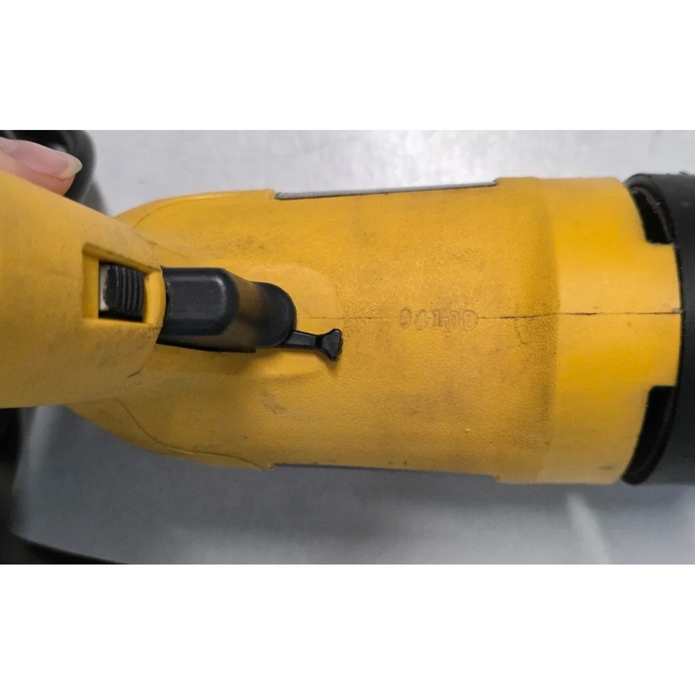 Dewalt item that